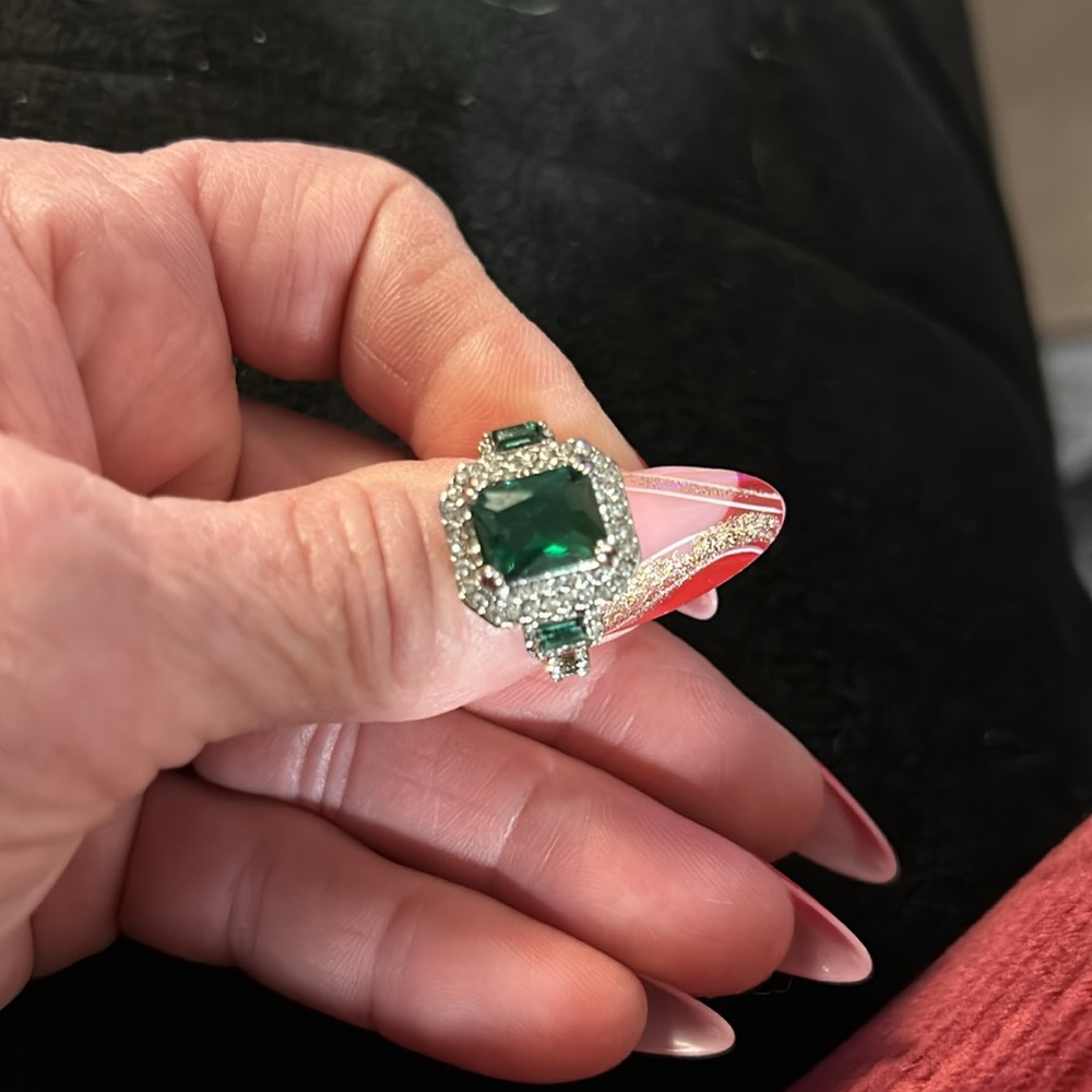 Ring - Picture 6 of 7